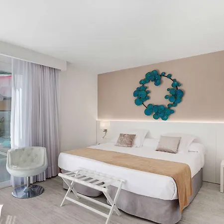 Plaza Boutique - Adults Only. Szálloda 4*
